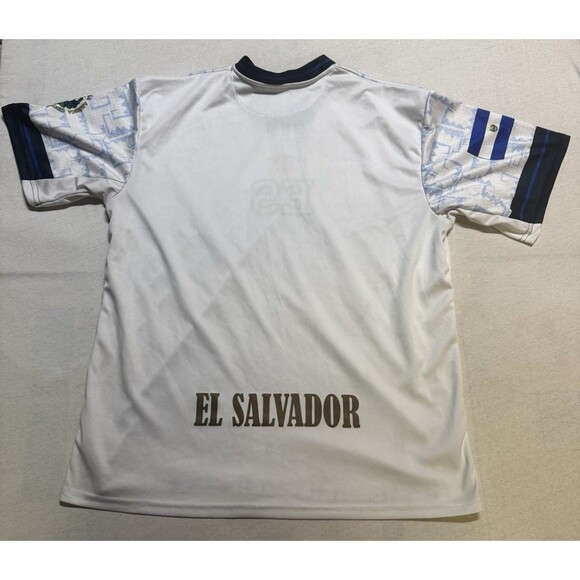 Umbro El Salvador 2023 Away White Soccer Jersey Size 2XL World Cup Futbol - Picture 6 of 10